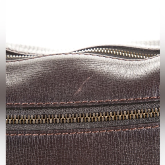 Gorgeous Louis Vuitton espresso colored Utah Leather Sac messenger bag🤎 - Picture 2 of 15